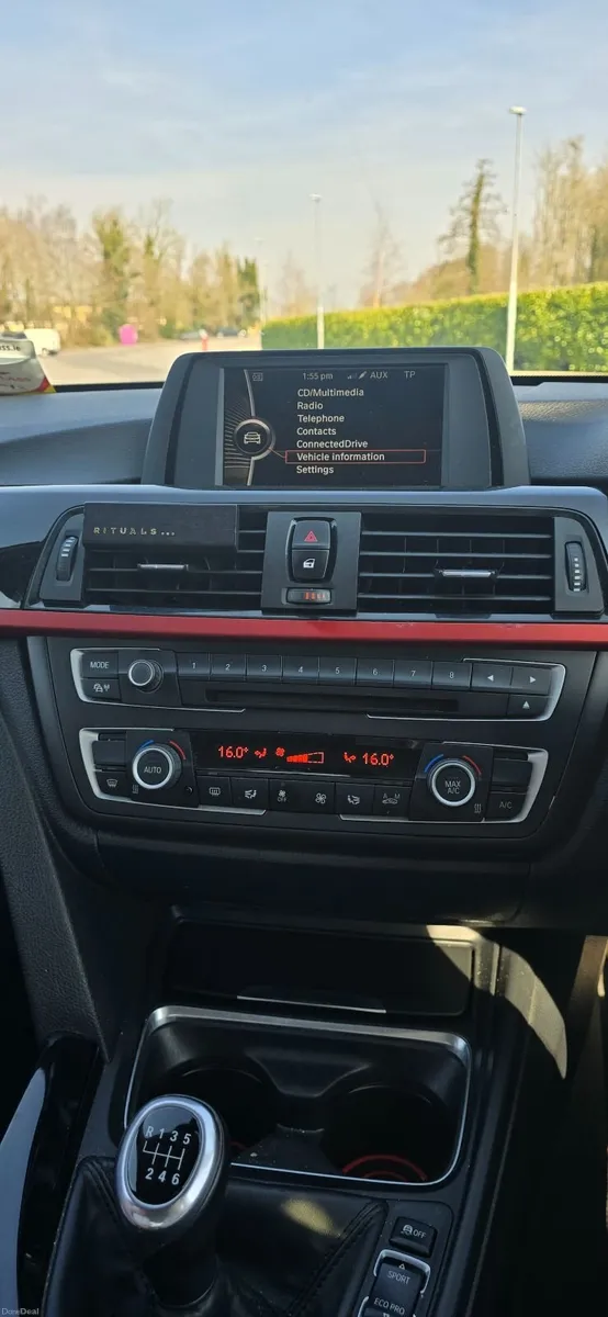 BMW 3-Series 2013 - Image 4