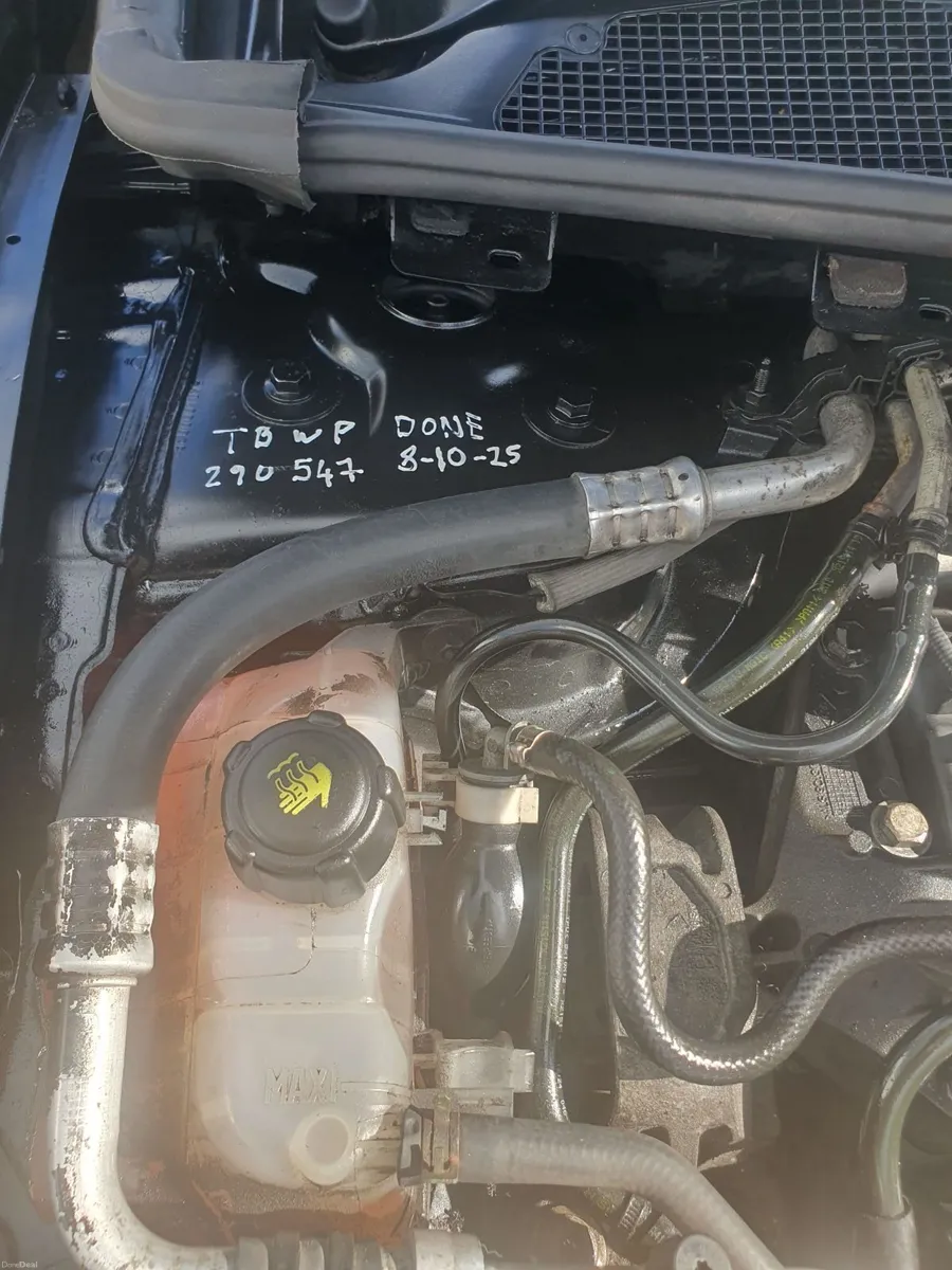 Renault Megane 2012 - Image 2