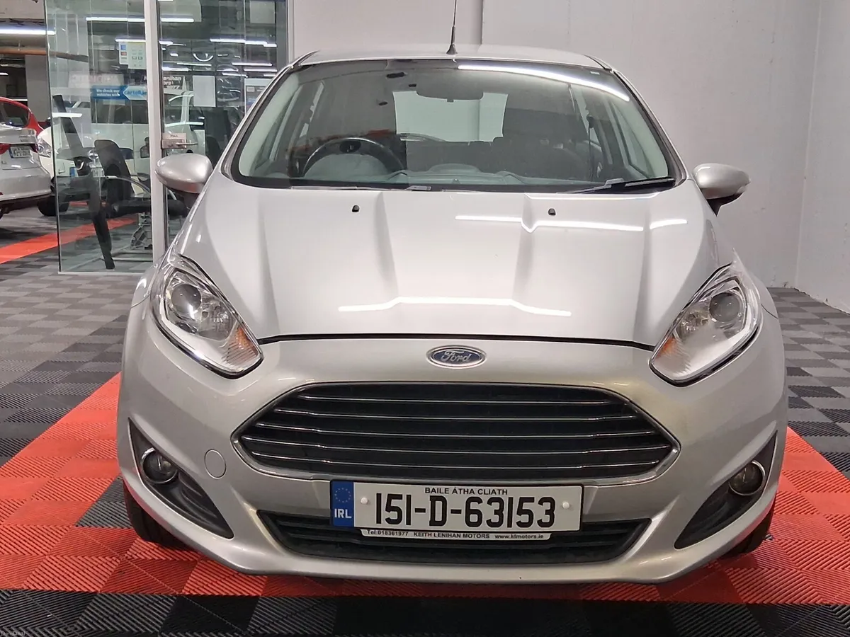 2015 Ford Fiesta ZETEC - Image 4