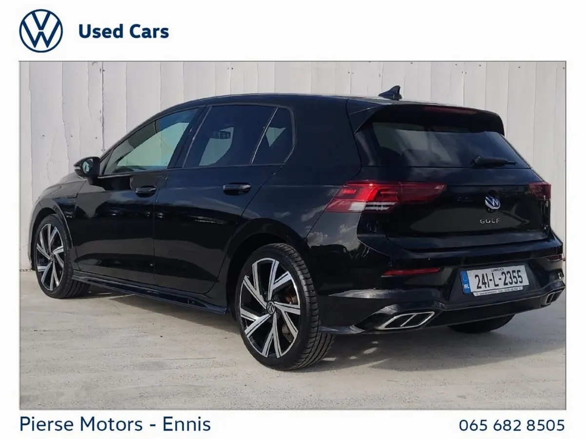 Volkswagen Golf 1.5 TSI 130HP R-Line - PAN ROOF + - Image 4