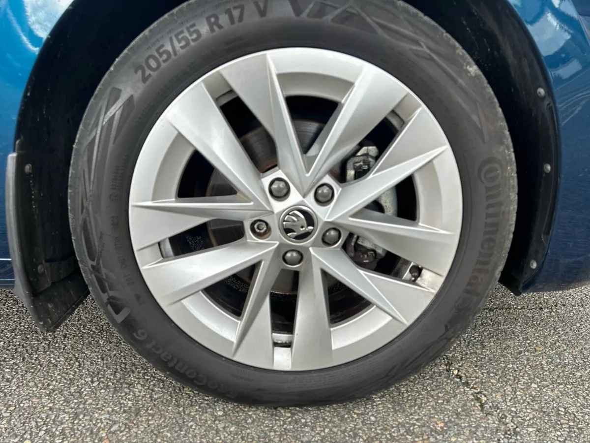 Skoda Octavia OCTAVIA AMB 1.0TSI 110HP - Image 5