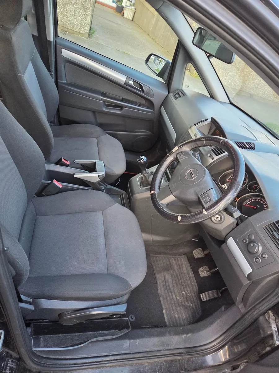 Opel Zafira 2008 - Image 3