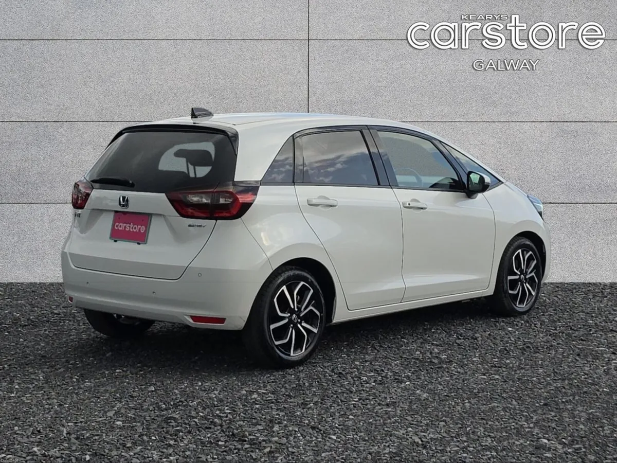 Honda Fit 1.5 Hybrid - Image 3