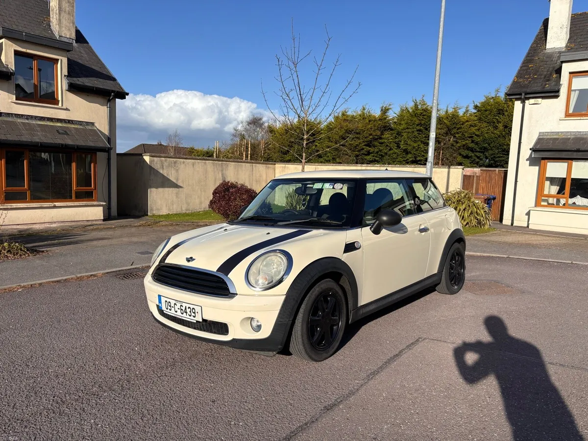Mini 1.4 Petrol - NCT 06/27 - Perfect Condition - Image 1