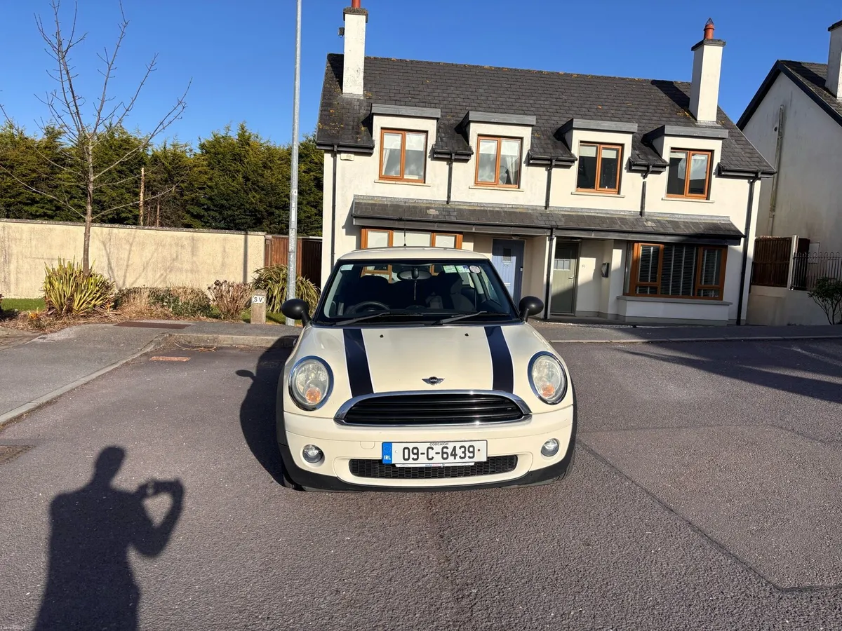 Mini 1.4 Petrol - NCT 06/27 - Perfect Condition - Image 2