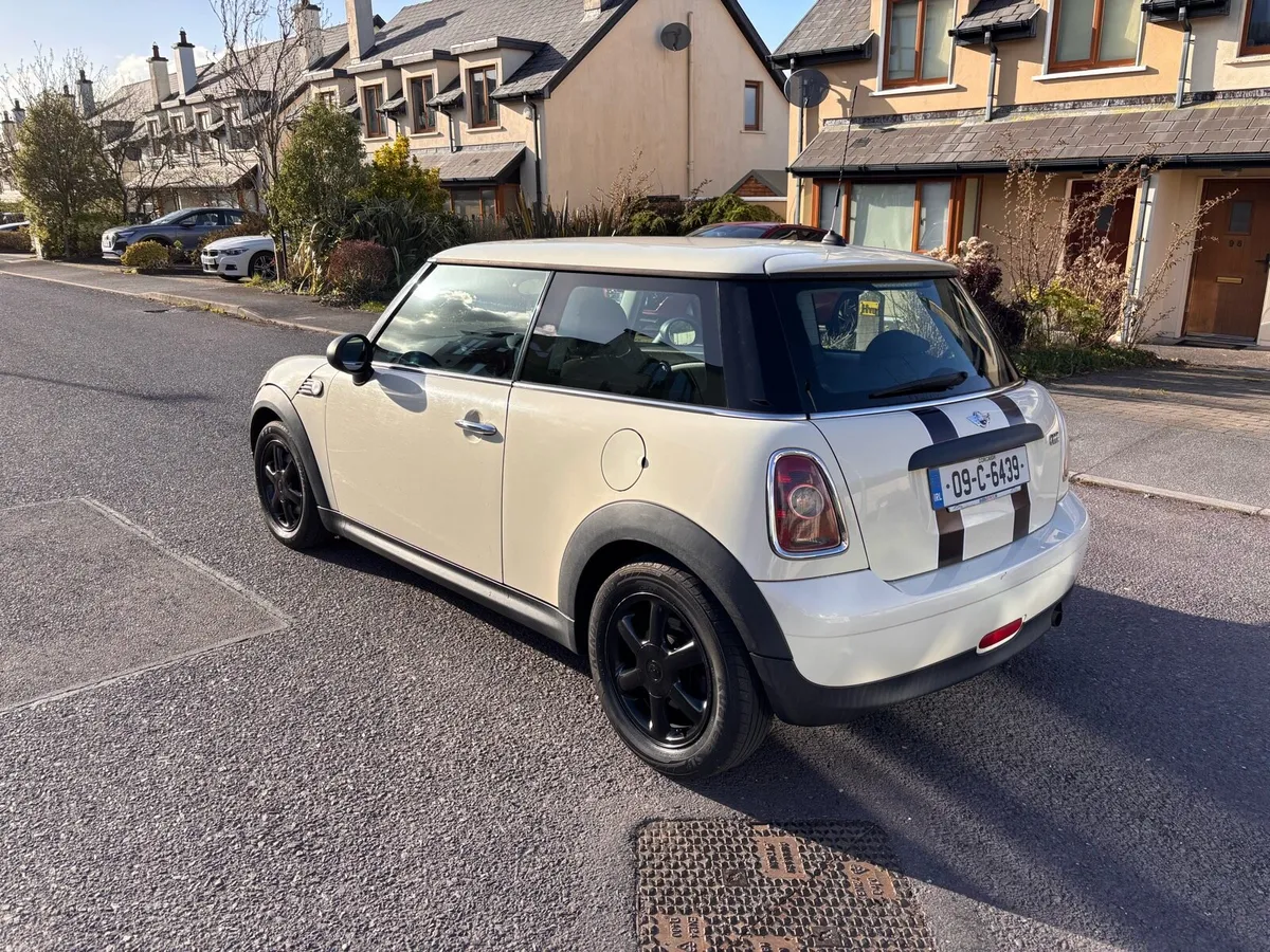 Mini 1.4 Petrol - NCT 06/27 - Perfect Condition - Image 4