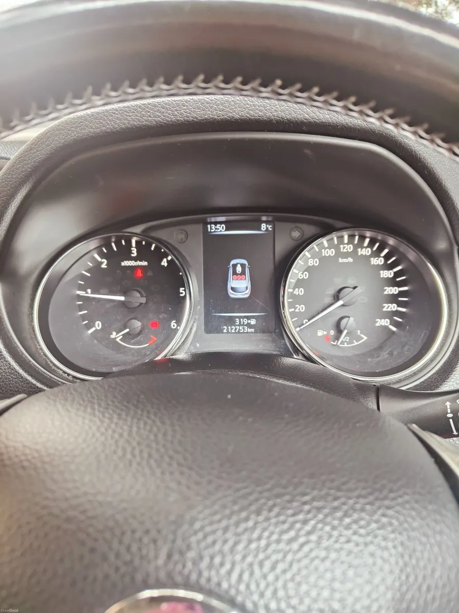 Nissan Qashqai 2015 - Image 4