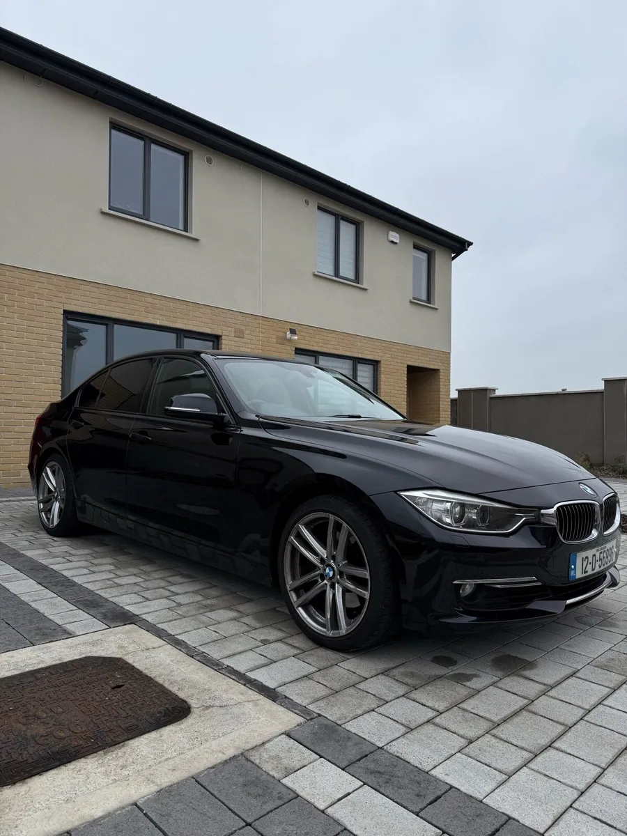 BMW 328i F30 - Image 2