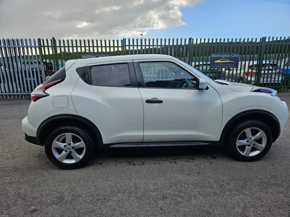 Nissan Juke 2014 1.6 L SVE petrol - Image 6