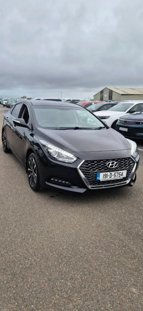 Hyundai i40 - Image 1