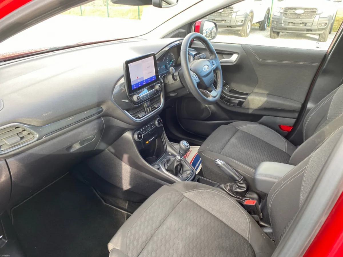 Ford Puma Titanium 125 BHP MHEV - Image 6