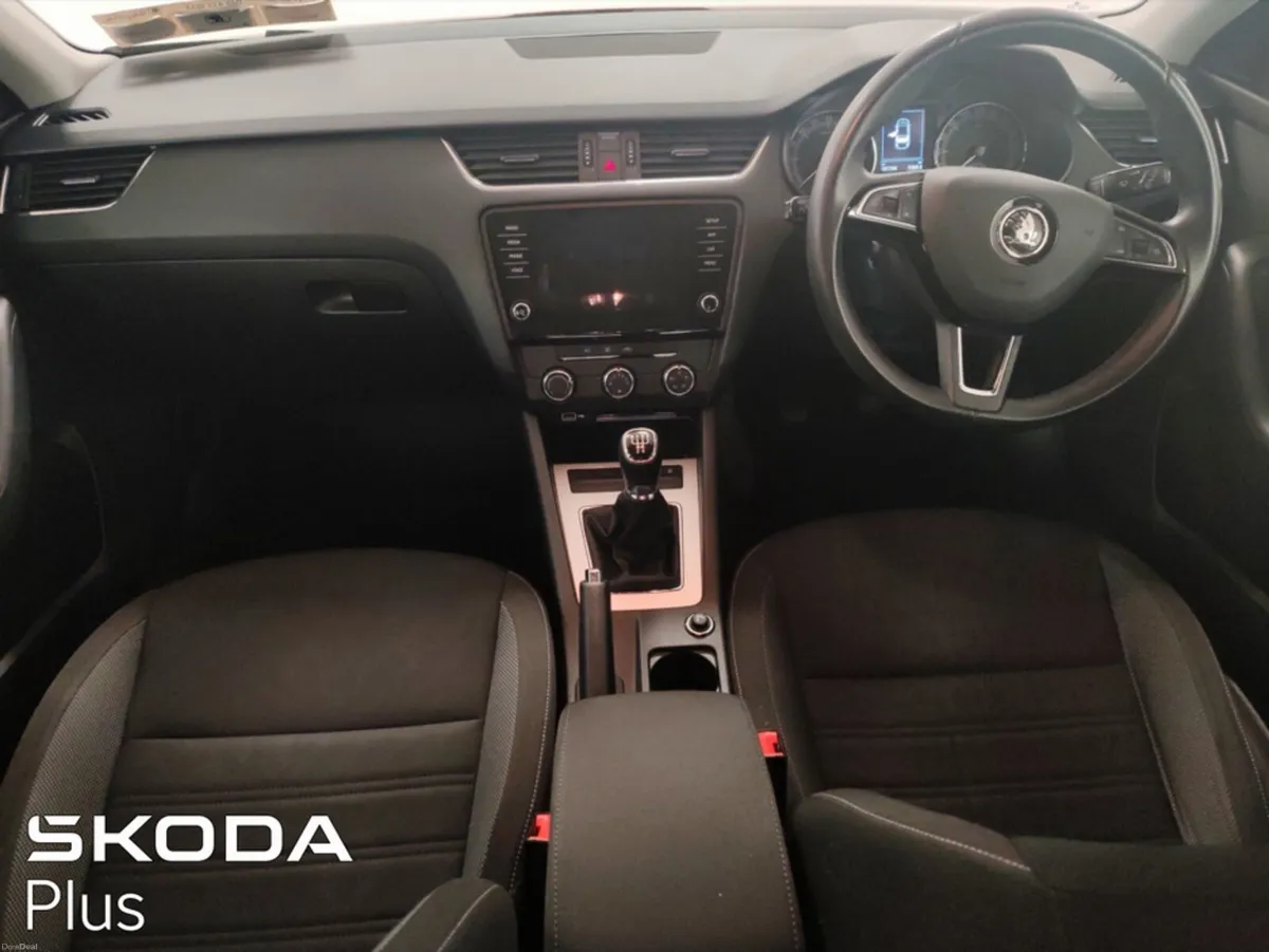 Skoda Octavia AMBITION 1.6 TDI 115HP 4DR - Image 4