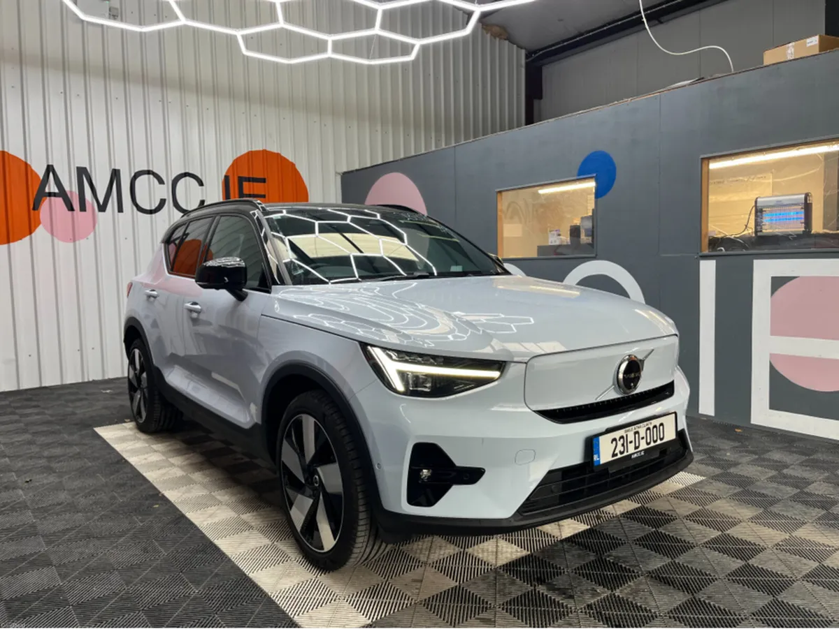 Volvo XC40 2023 VOLVO XC40 RECHARGE ULTIMATE AUTOM - Image 1