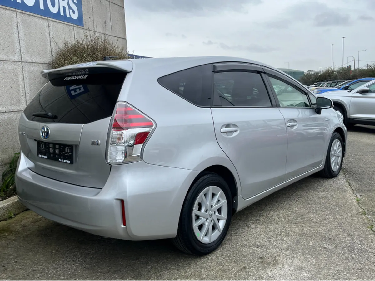 Toyota Prius 7 SEATER AUTOMATIC HYBRID 1.8 PETROL - Image 4