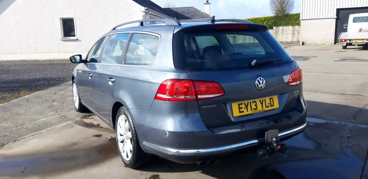 2013 Volkswagen Passat Highline Techno - Image 3