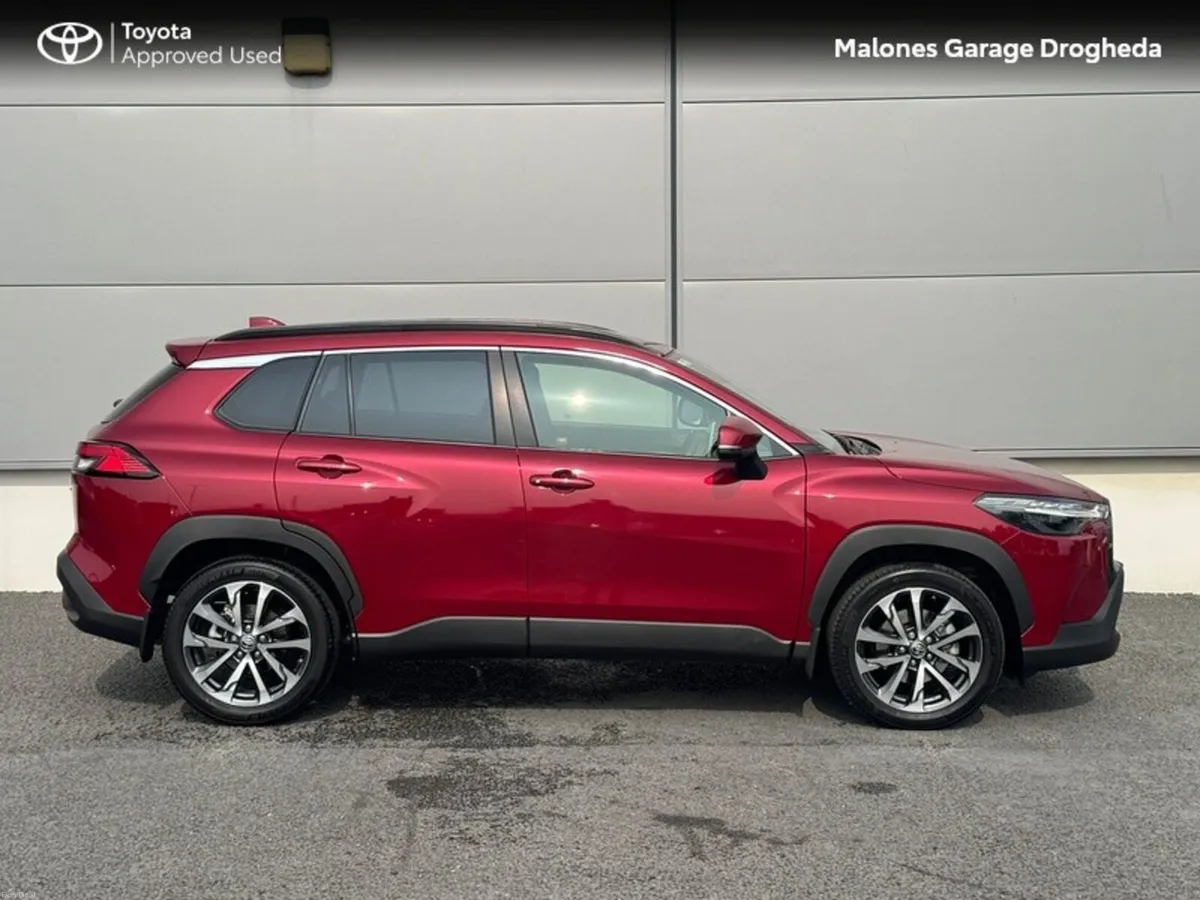 Toyota Corolla Cross 1.8 Hybrid Sport Call Now 041 - Image 3