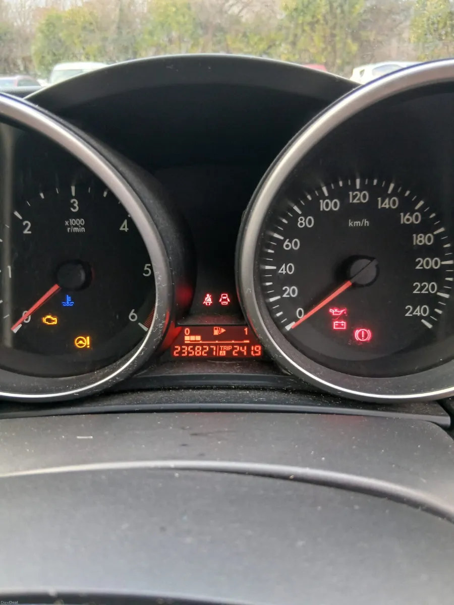 Mazda Mazda3 2010 - Image 2