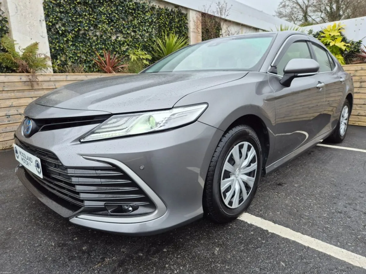 Toyota Camry 2.5 HYBRID / LOW MILEAGE / TAX €160 ( - Image 3