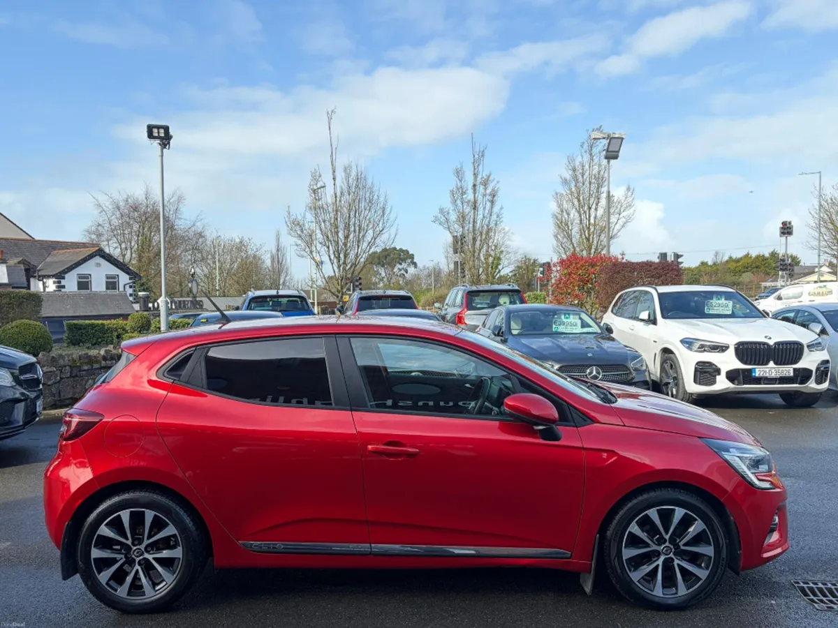 Renault Clio 1.0 Petrol Iconic TCE 5DR *Low Kils* - Image 4
