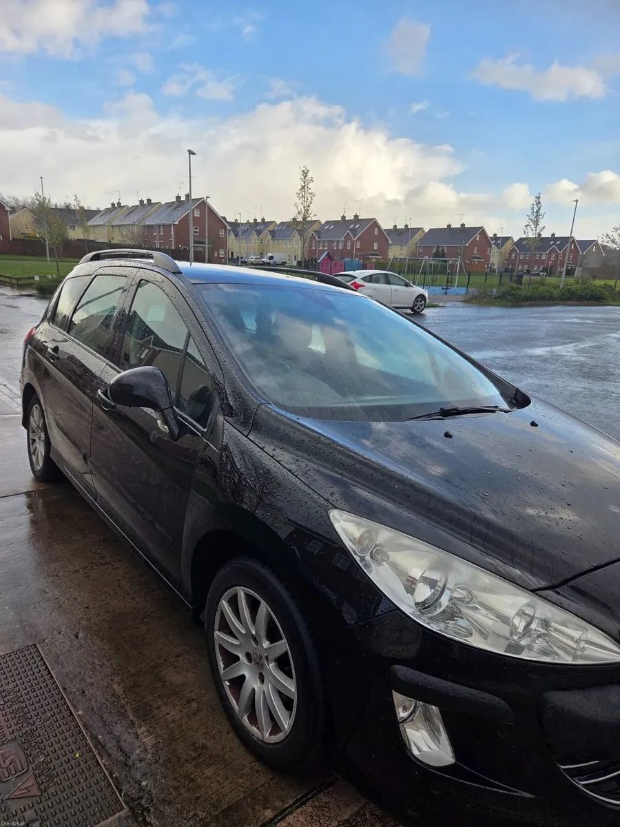 Peugeot 308 2011 sw 1.6hdi - Image 4
