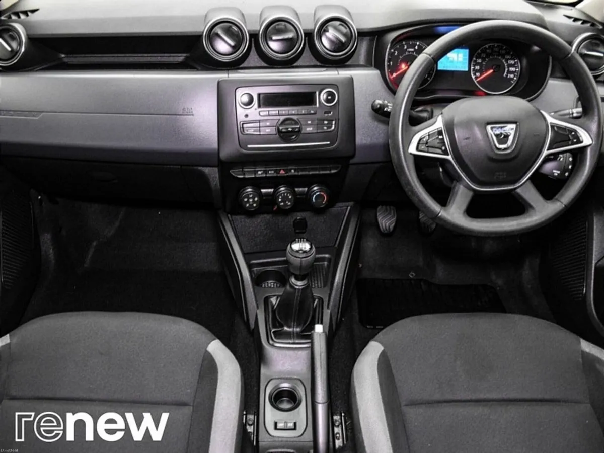 Dacia Duster Essential Blue dCi - Image 2