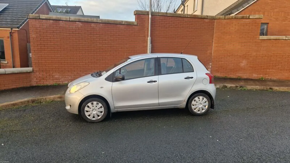 2007 Toyota Yaris 1ltr petrol - Image 4