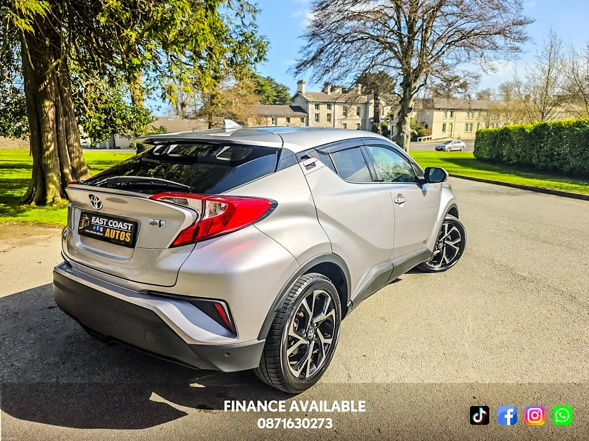 2017 Toyota C-HR 1.8 Petrol Hybrid Auto Top Spec G - Image 3