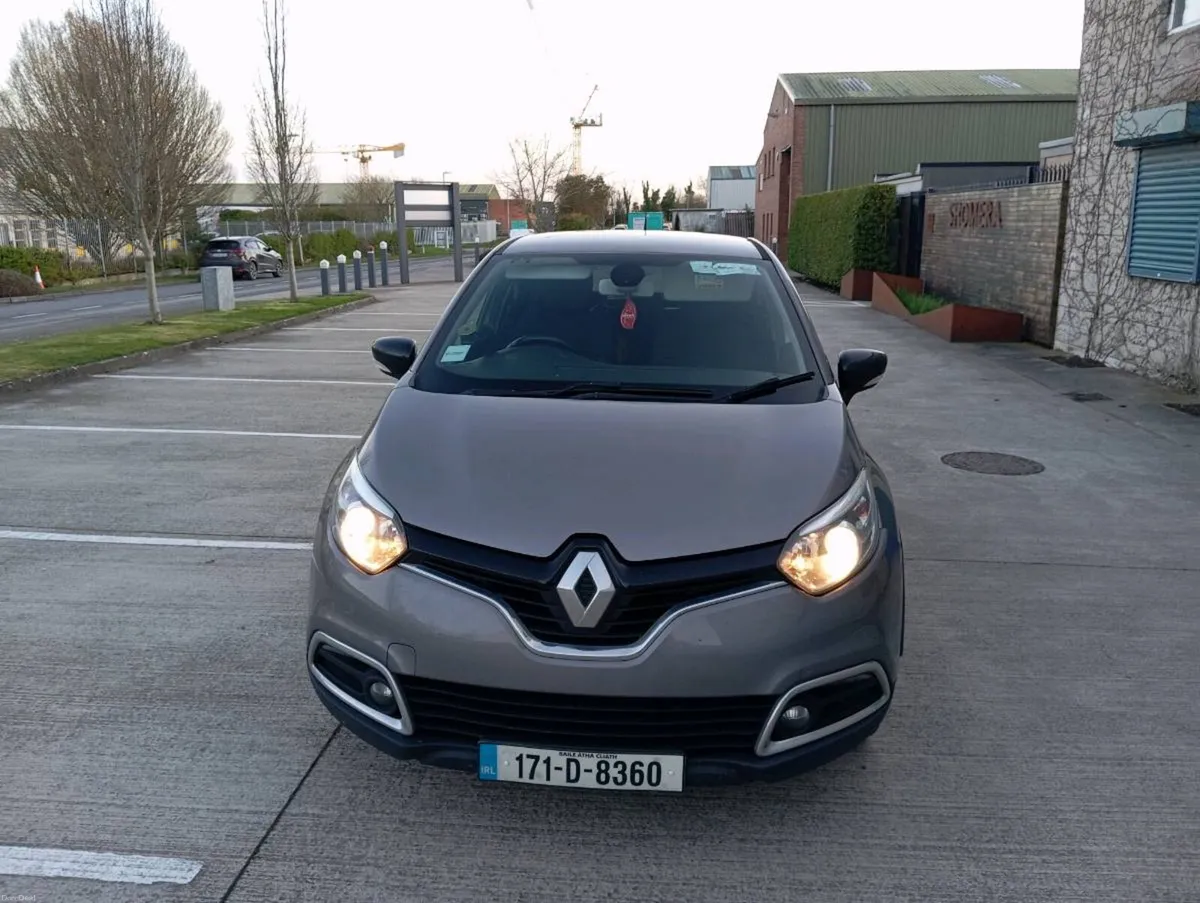 Renault Captur - Low Mileage - Image 3