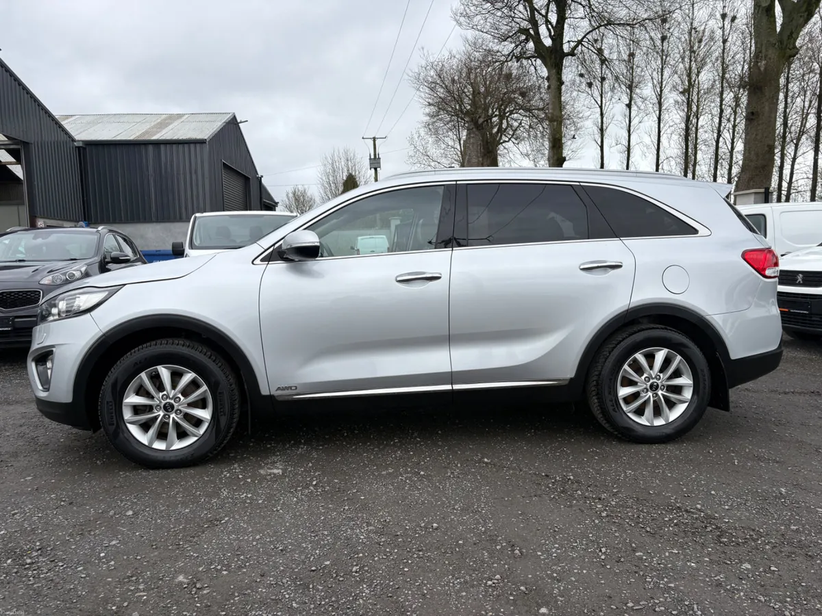 Kia Sorento AWD 7 Seater - Image 3