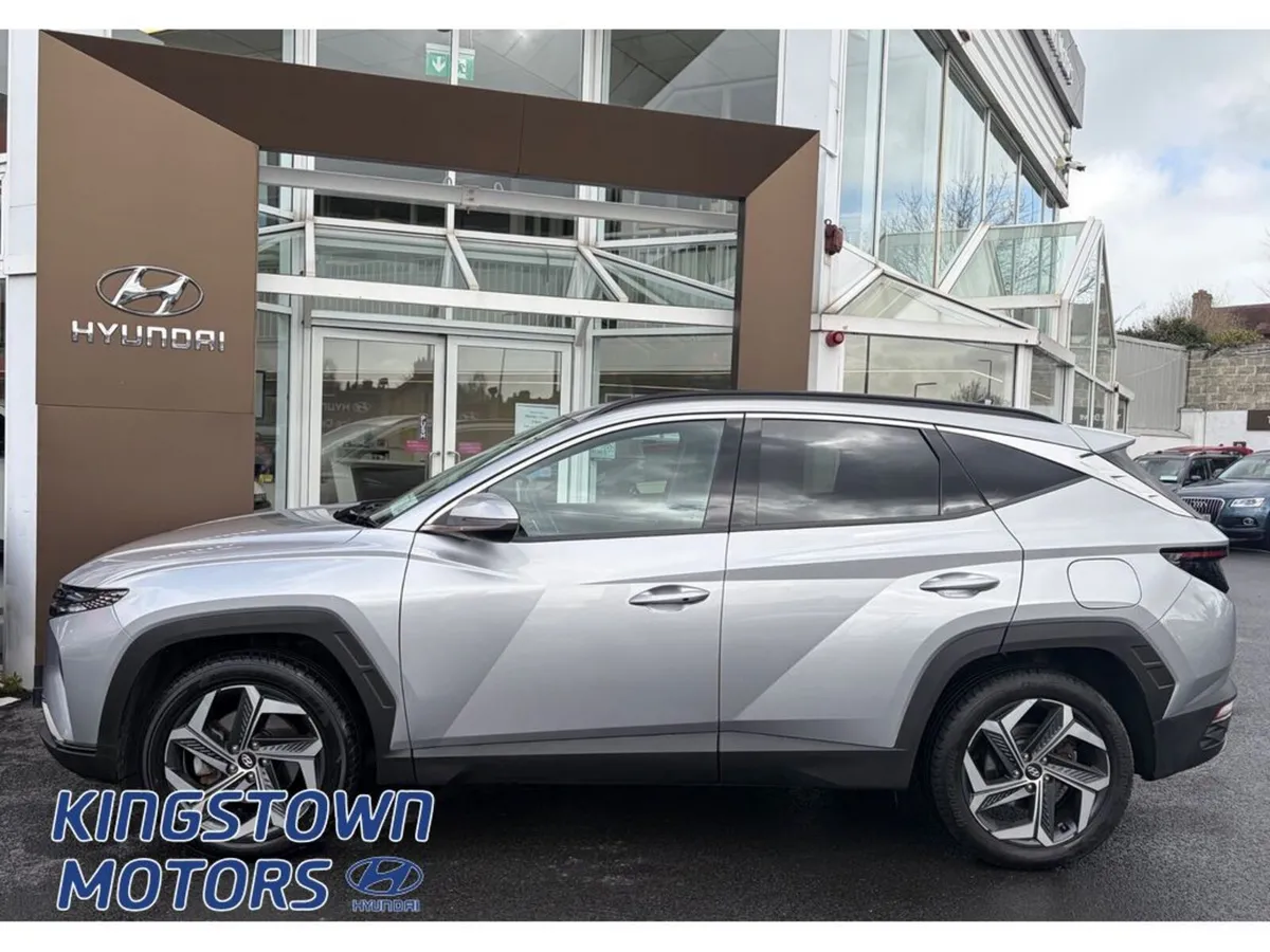 Hyundai Tucson Executive Plus PHEV - Image 3