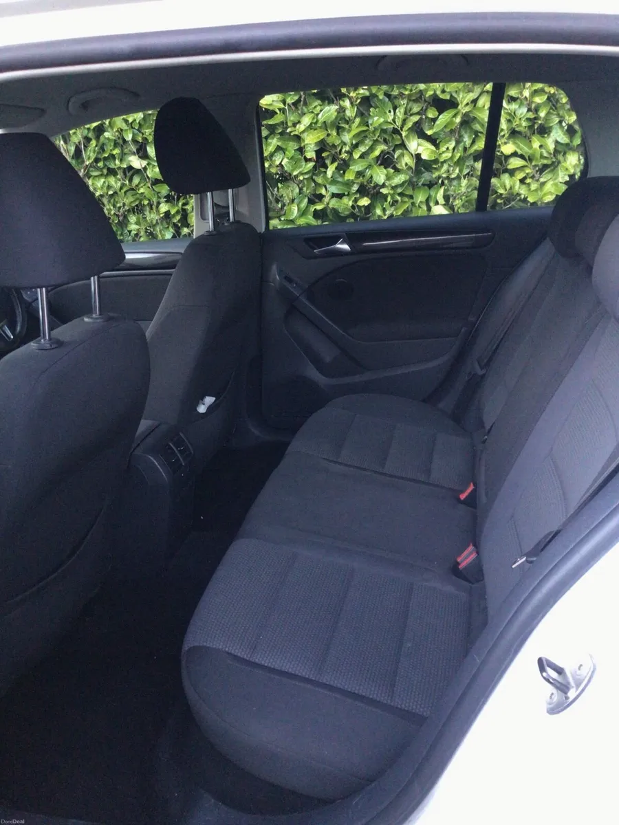 Volkswagen Golf 2012 - Image 3