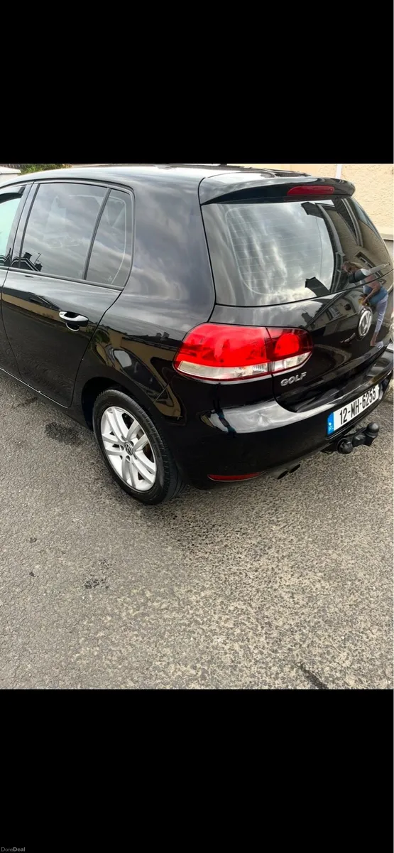 2012 vw golf, 1.4 petrol automatic - Image 2