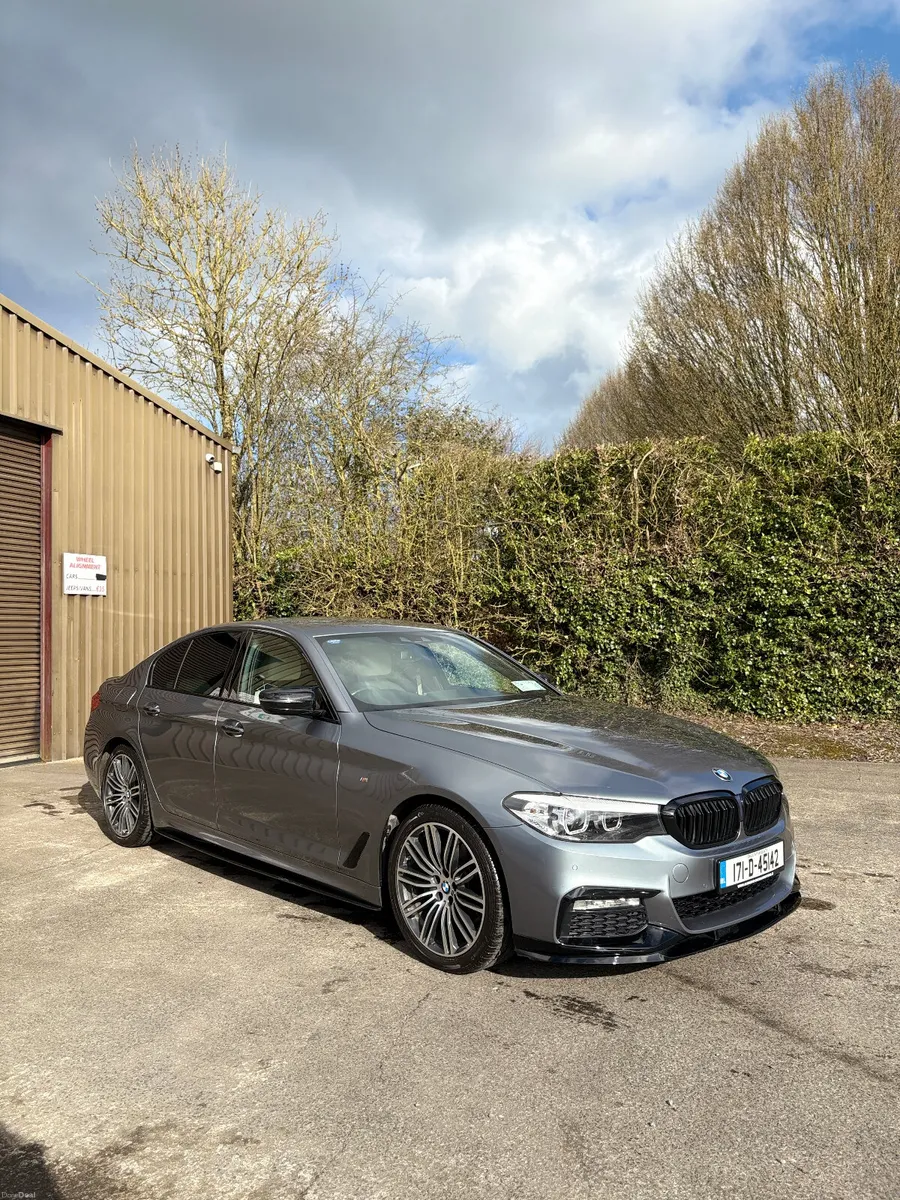BMW 5-Series 2017 ONLY 99000KM FULL HISTORY - Image 1