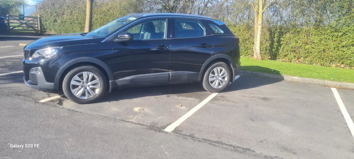 Peugeot 3008 2017 - Image 2