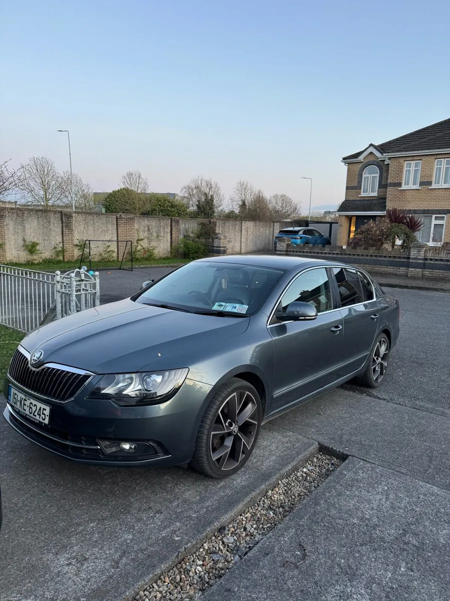 Skoda superb - Image 2
