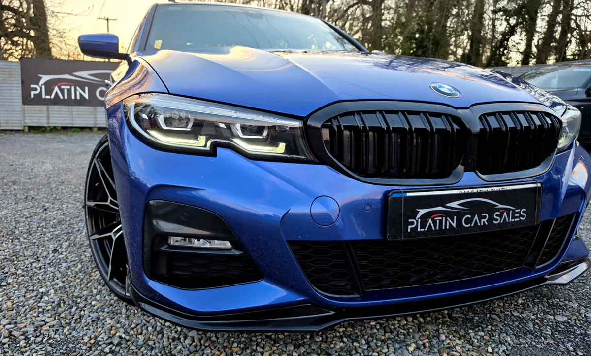 🔥 2019 BMW 330e M Sport Auto/Petrol Hybrid - Image 3