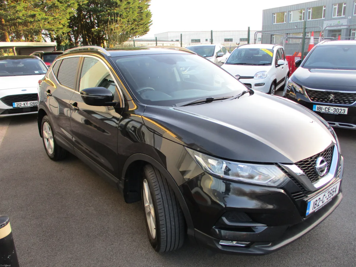 Nissan Qashqai SV 1.3 PETROL AUTO2018 - Image 3