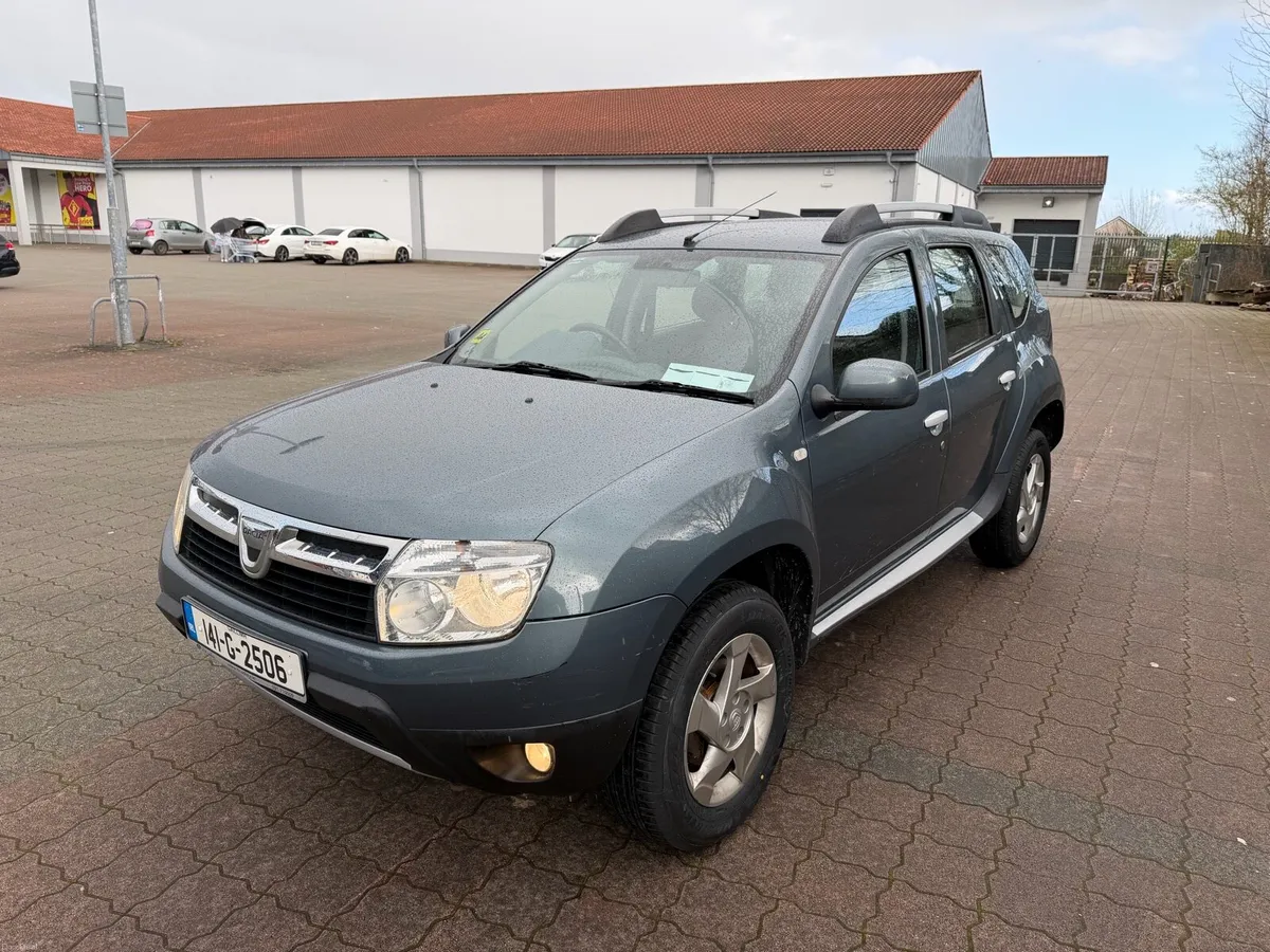2014 DACIA DUSTER NEW NCT TODAY MINT !! - Image 1