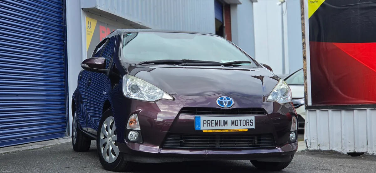 Toyota Aqua Automatic - Image 2