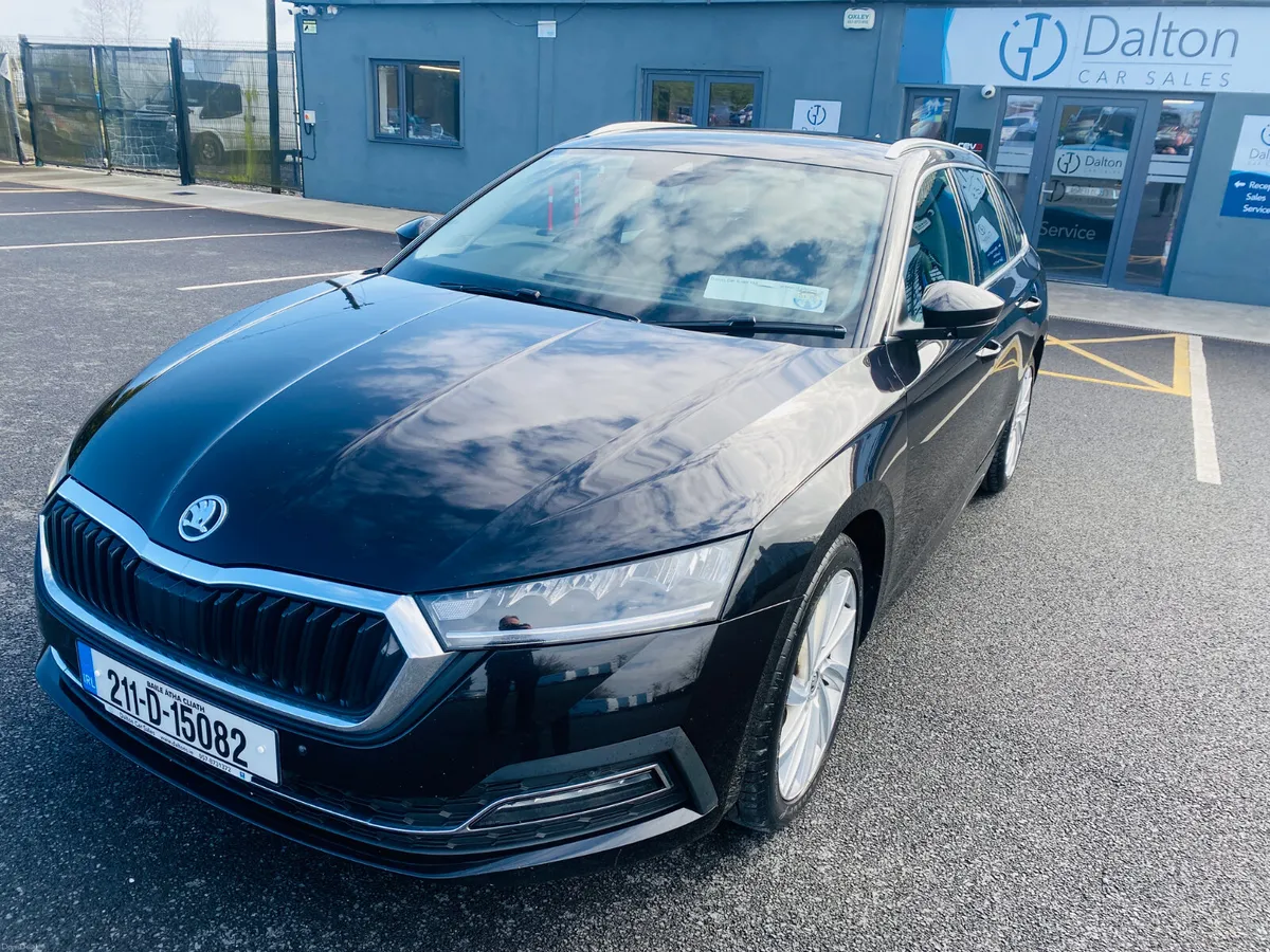 SKODA OCTAVIA STYLE ESTATE 2.0 TDI 2021 (211) - Image 1