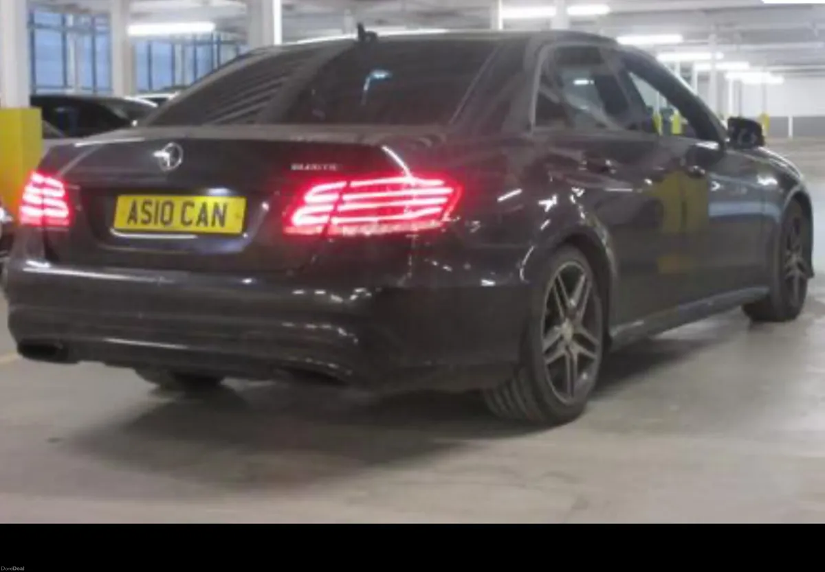 Mercedes-Benz E-Class 2015 - Image 4