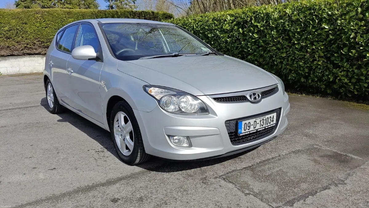 Hyundai i30 1.6 diesel Nct New 5/27 Tax7/26 Perfec - Image 1