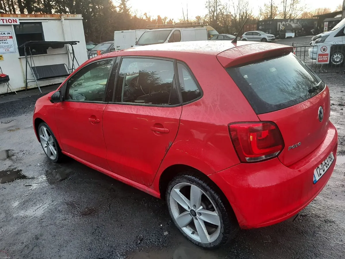 Volkswagen Polo 2012 - Image 2