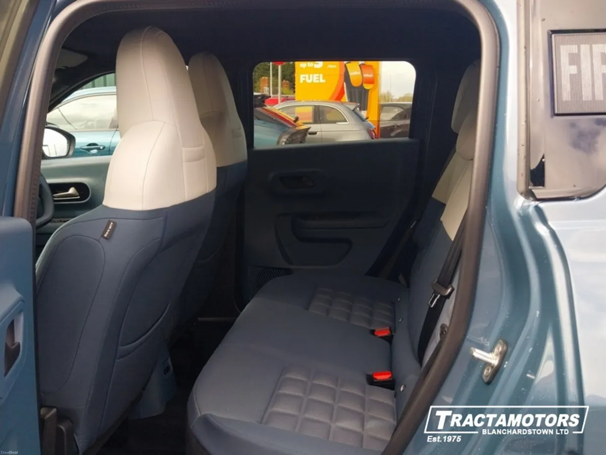 Fiat Grande Panda 1.2 LA PRIMA HYBRID - Image 6