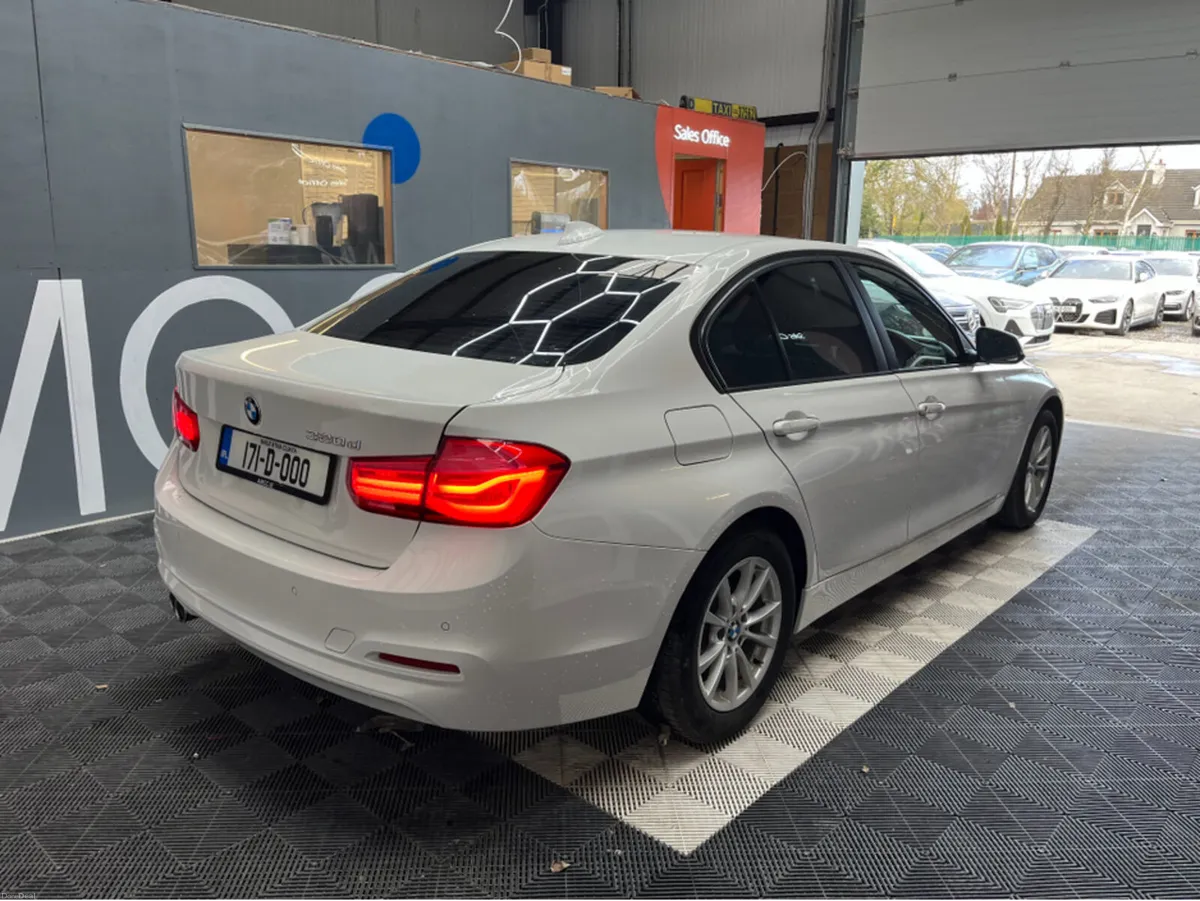BMW 3-Series 2017 BMW 320D 2.0 AUTOMATIC / CRUISE - Image 2