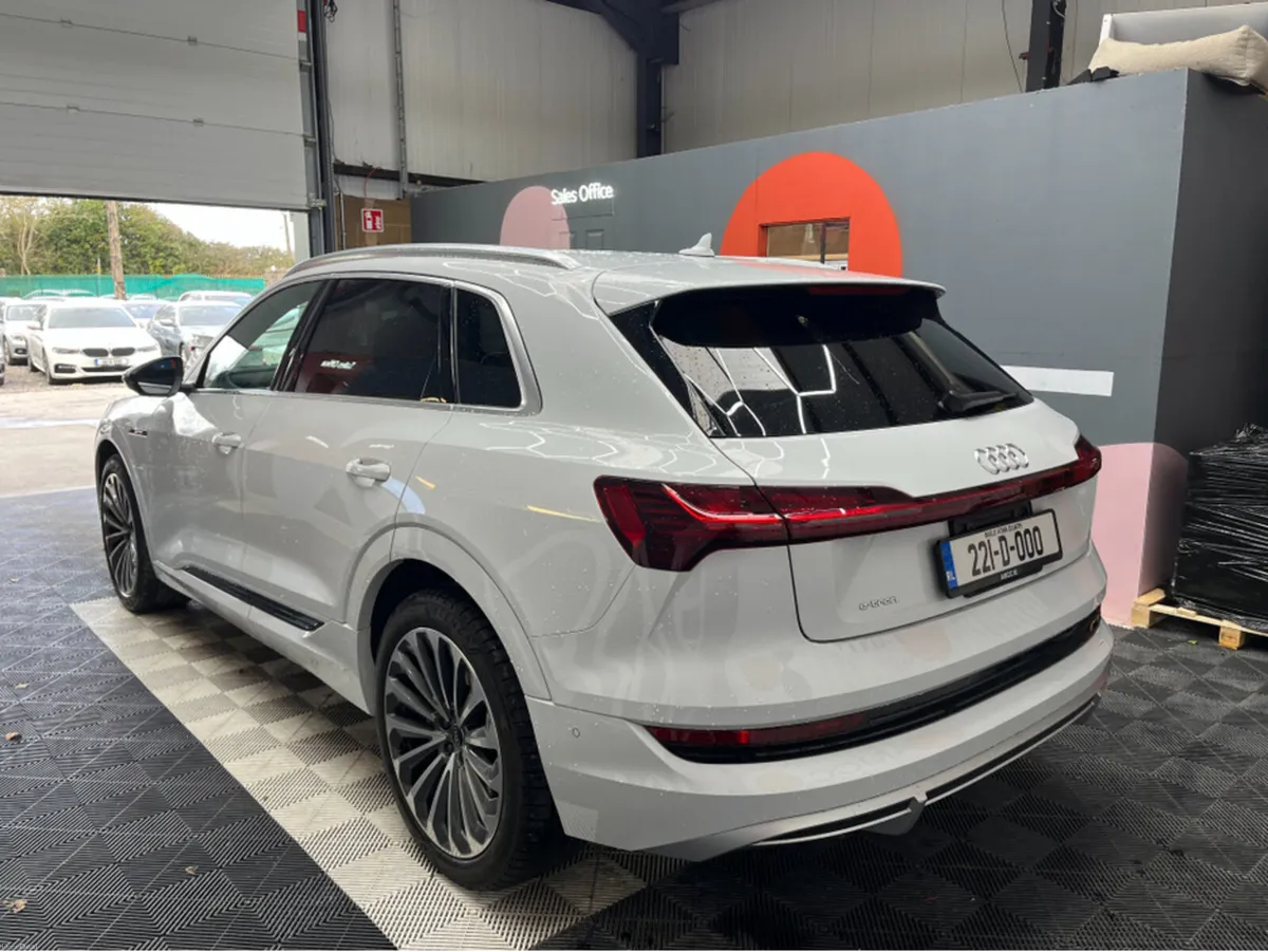 Audi e-tron 2022 AUDI E-TRON 55 QUATTRO S-LINE AUT - Image 4