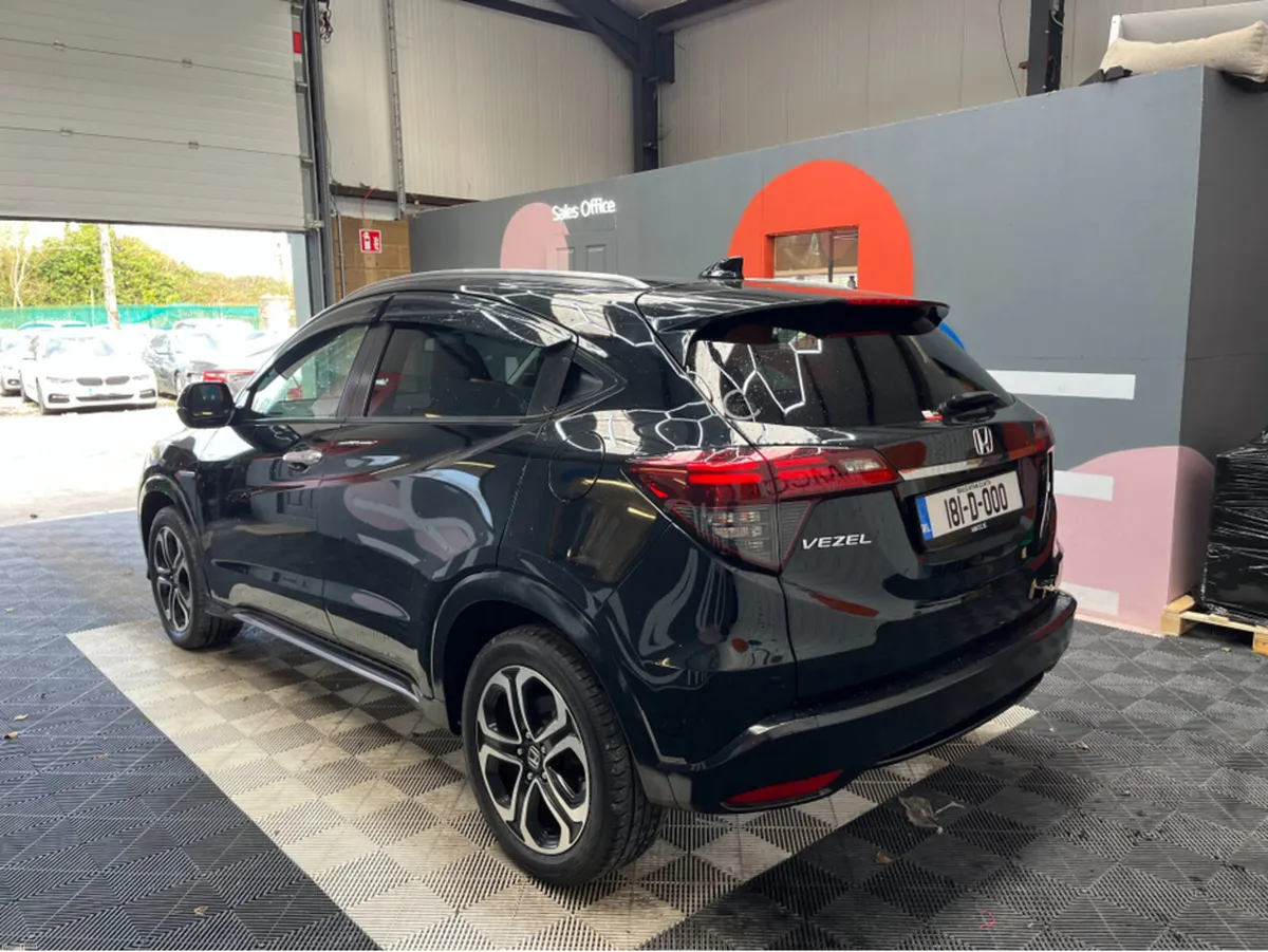 Honda Vezel 2018 HONDA VEZEL HYBRID Z SENSING 1.5 - Image 4