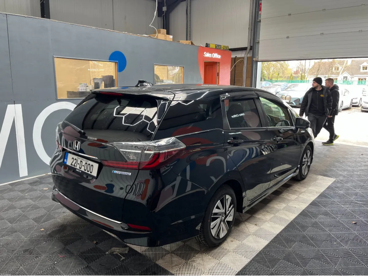 Honda Shuttle 2022 HONDA SHUTTLE HYBRID SENSING 1. - Image 2