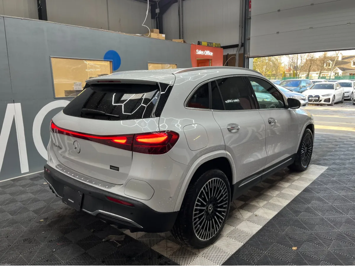 Mercedes-Benz EQA 2024 MERCEDES-BENZ EQA AUTOMATIC - Image 2