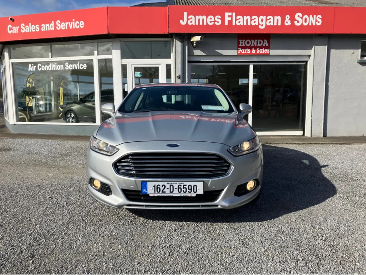 Ford Mondeo ZETEC 5DR 1.5 TDCI 120PS 4DR - Image 2